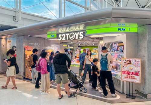 线下渠道再落关键一子 52TOYS香港机场店开启国际化拓局新起点
